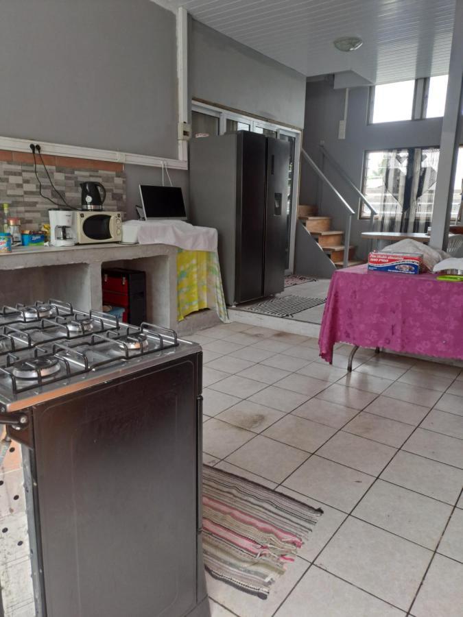 Manate Hebergement Lägenhet Faaa Exteriör bild